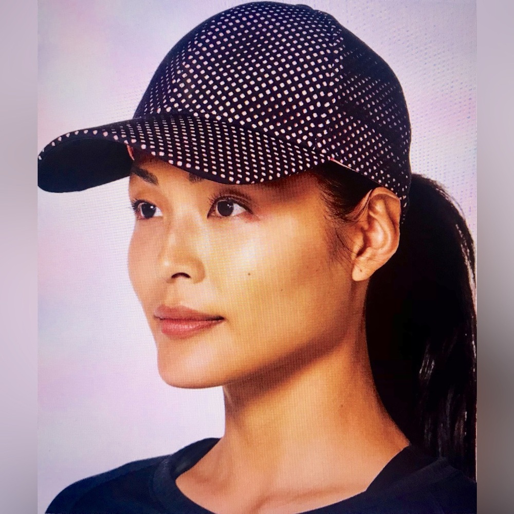 Rare Lululemon Baller Hat “Perforated” Breeze-Deep Phantom